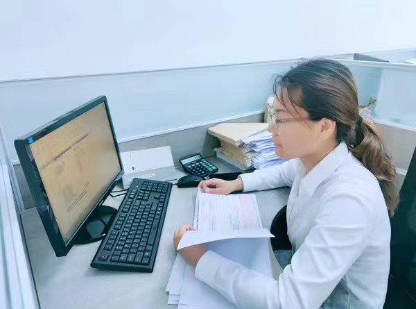 熠熠发光的“她们”