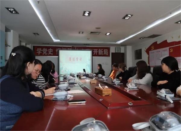 陕煤建设矿建二公司：情系女职工 维护“她”权益