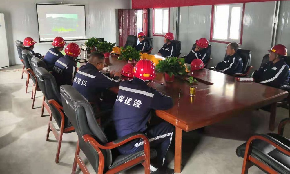 陕煤建设煤矿运营服务分公司：多管齐下整治“三违”