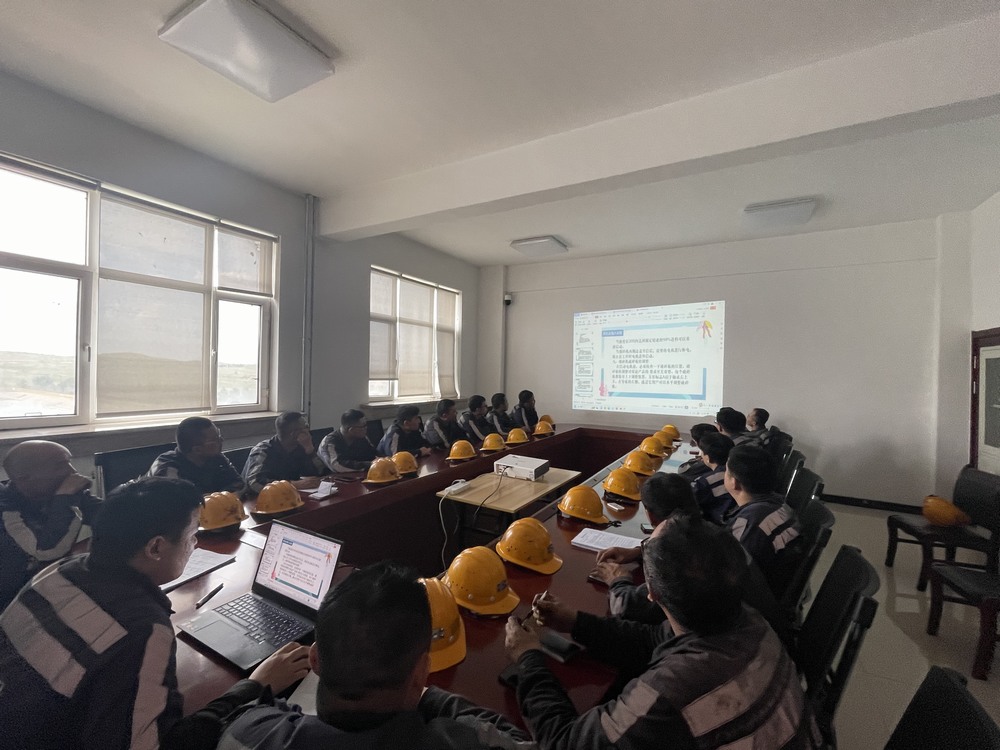 陕煤建设洗选煤运营公司神渭首端运营项目部: 生产安全无小事 多措并举固根基