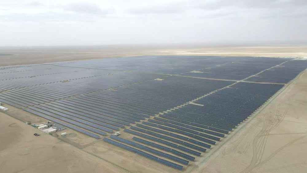 陕煤建设天工公司青海西台光储项目（光伏场区）土建及光伏组件安装工程圆满完工