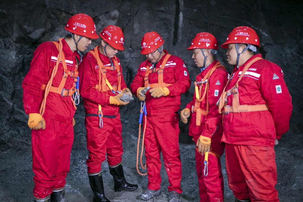 陕煤建设矿建三公司：“党建红”引领“发展路”