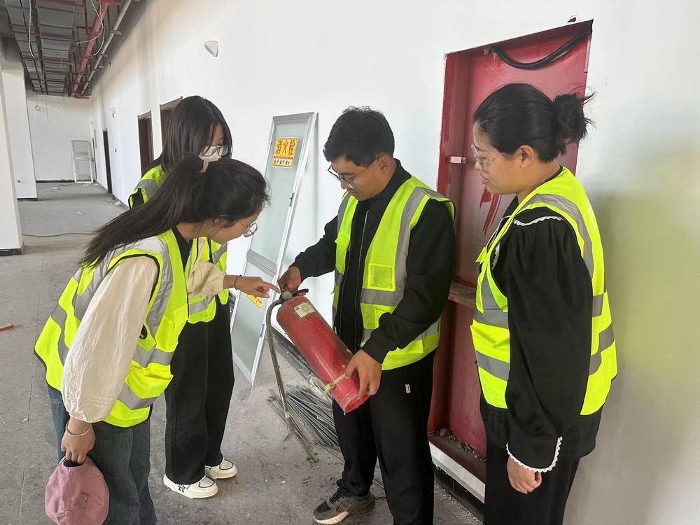 陕煤建设韩城分公司土建六项目部：筑牢工地安全防线，我们在行动！