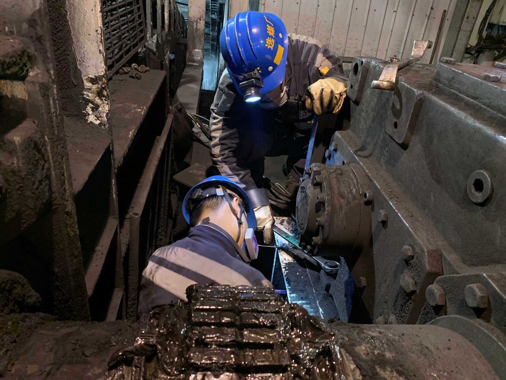 陕煤建设洗选煤运营公司红柳林洗煤厂项目部： 接好“安全管理棒” 下好“防患未然棋”