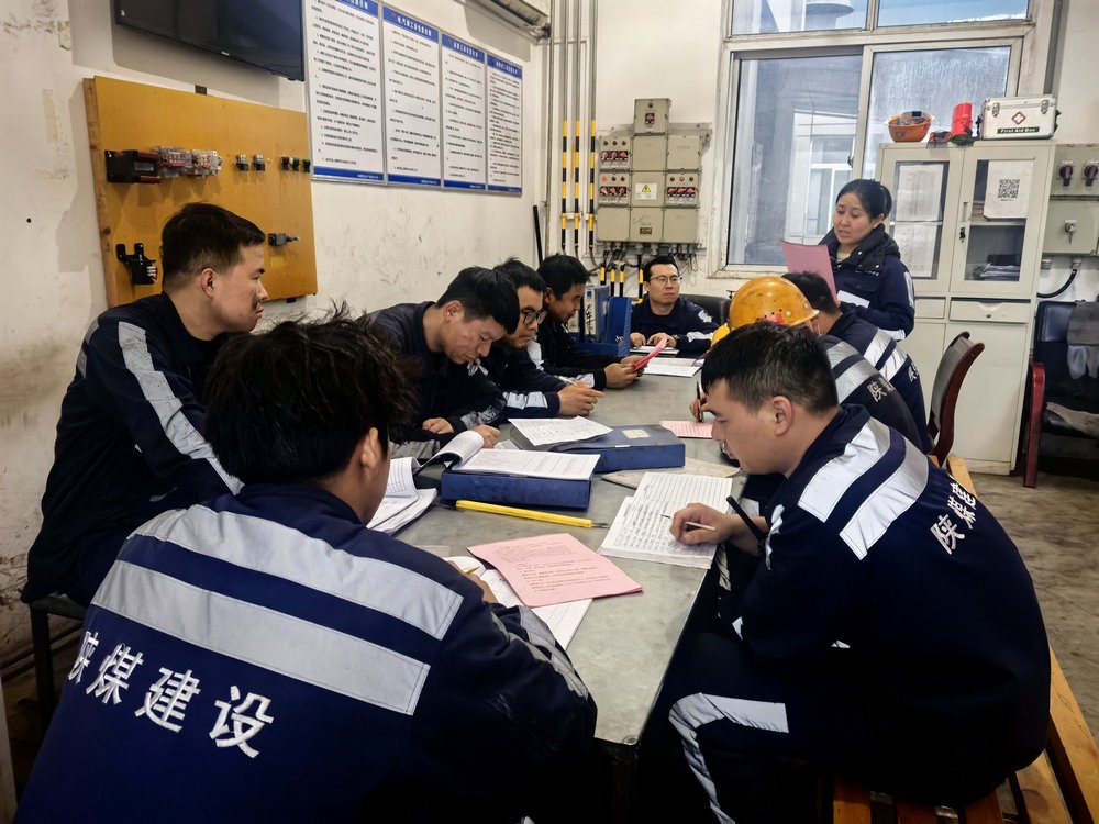 陕煤建设洗选煤运营公司神渭蒲城运营项目部： 女工协管齐行动  安全生产氛围浓