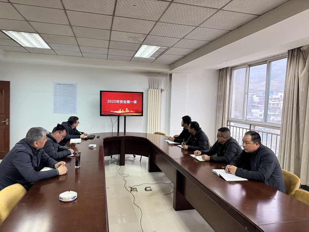 陕煤建设汉中分公司：复工复产正当时，元宵佳节暖人心