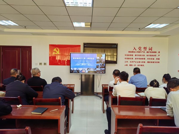 陕煤建设煤矿运营服务分公司:全力贯彻“开工第一课” 筑牢复工复产安全网