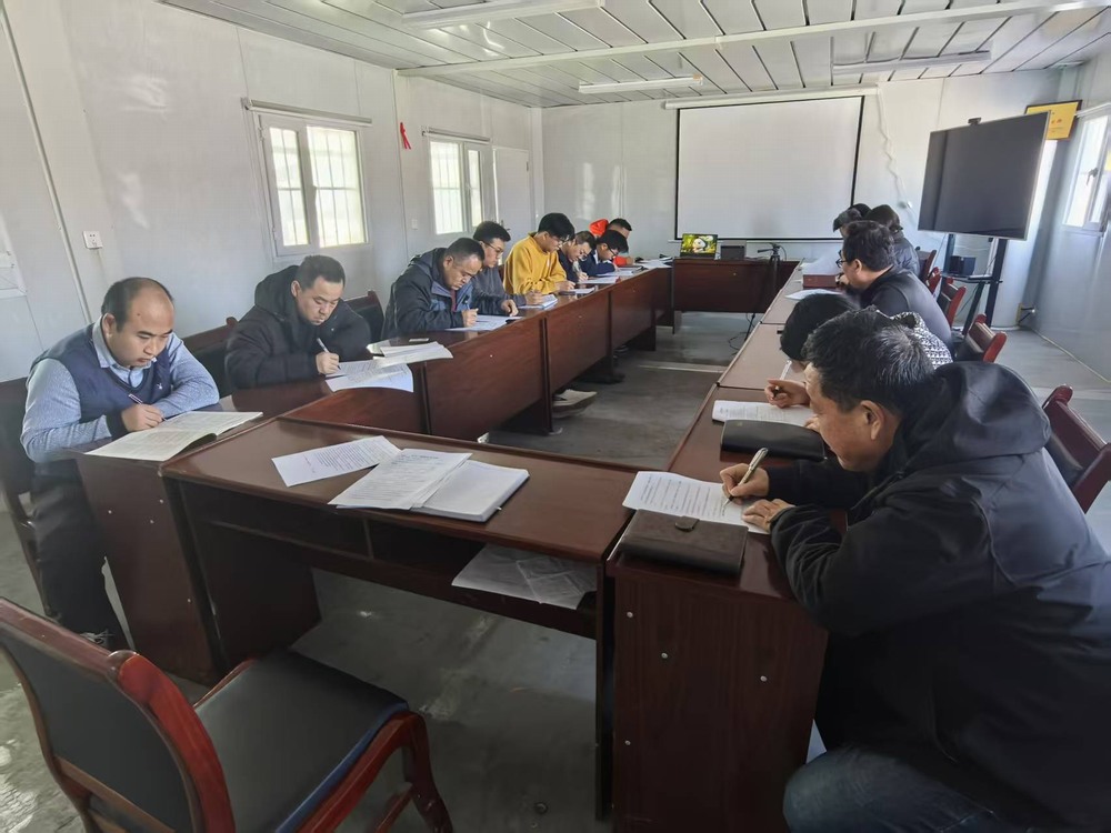 陕煤建设天工公司新疆第一项目部：“课”不容缓，筑牢复工安全防线