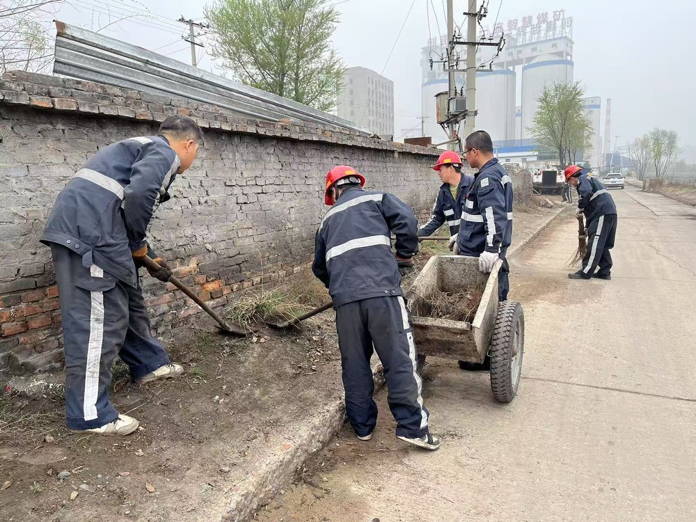 陕煤建设韩城分公司张家峁项目部：奏响工地洁美“进行曲” 共绘爱国卫生新图景