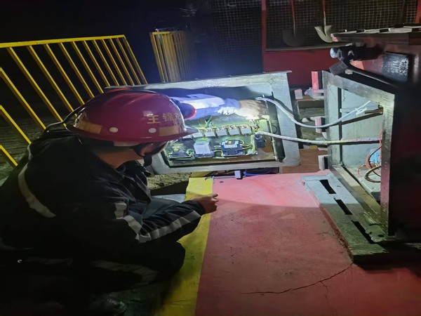 陕煤建设煤矿运营服务分公司:“五一”节日的坚守担当