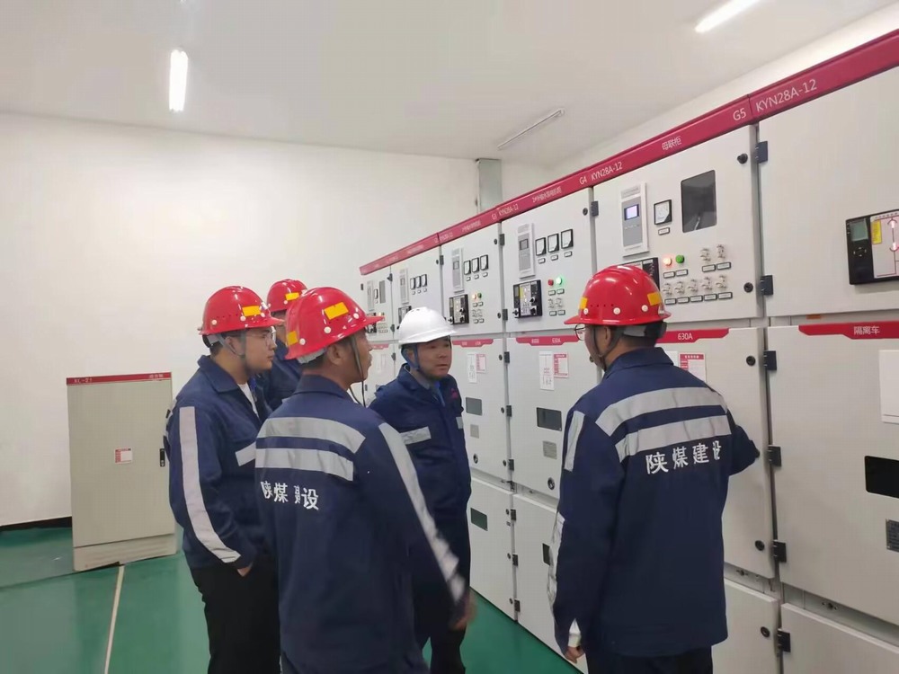 陕煤建设洗选煤运营公司第一项目部：战高温保进度，掀起大干热潮