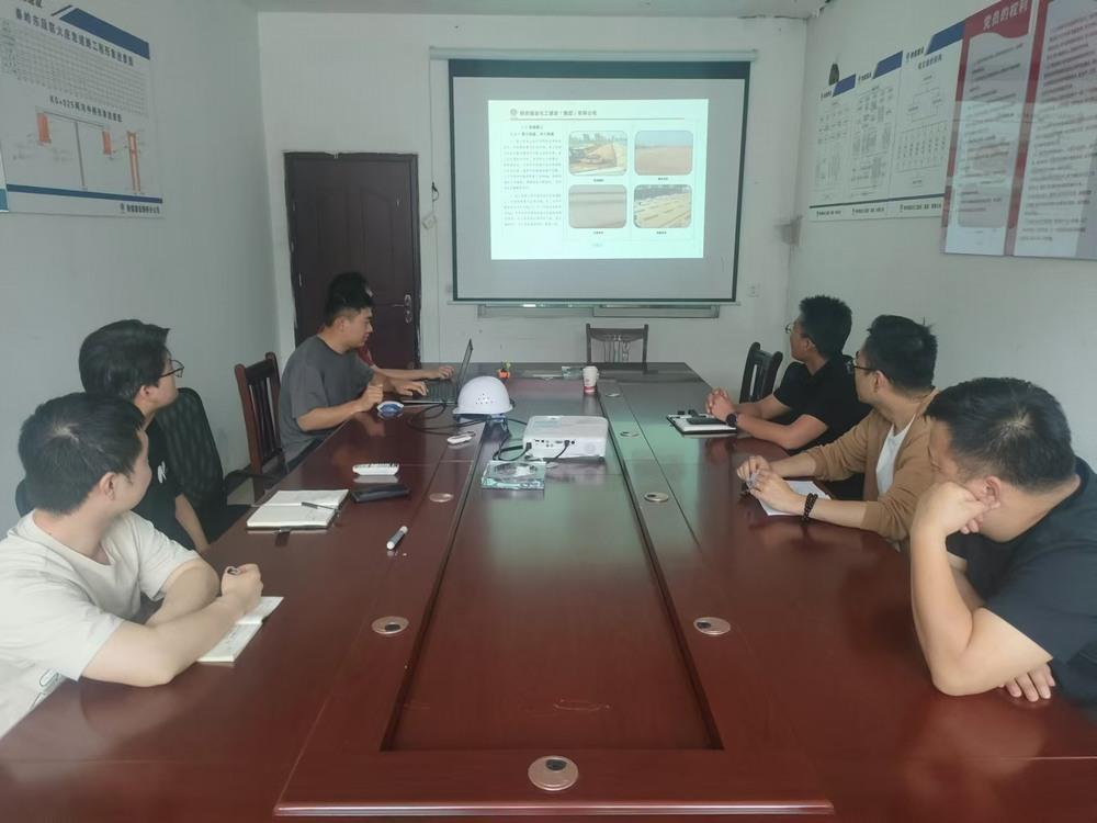 陕煤建设路桥分公司秦岭项目：筑牢安全防线 多措并举促建设