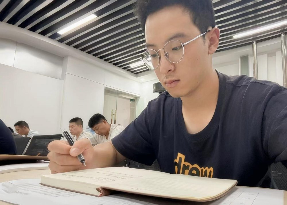 陕煤建设煤矿运营服务分公司：煤海新兵的成长注脚 青春与建设的双向奔赴