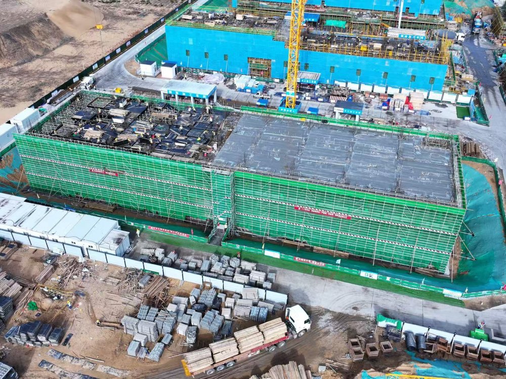 战荒漠、抢节点!陕煤建设天工公司土建第五项目部以“铁军担当”推进榆林化学二期建设