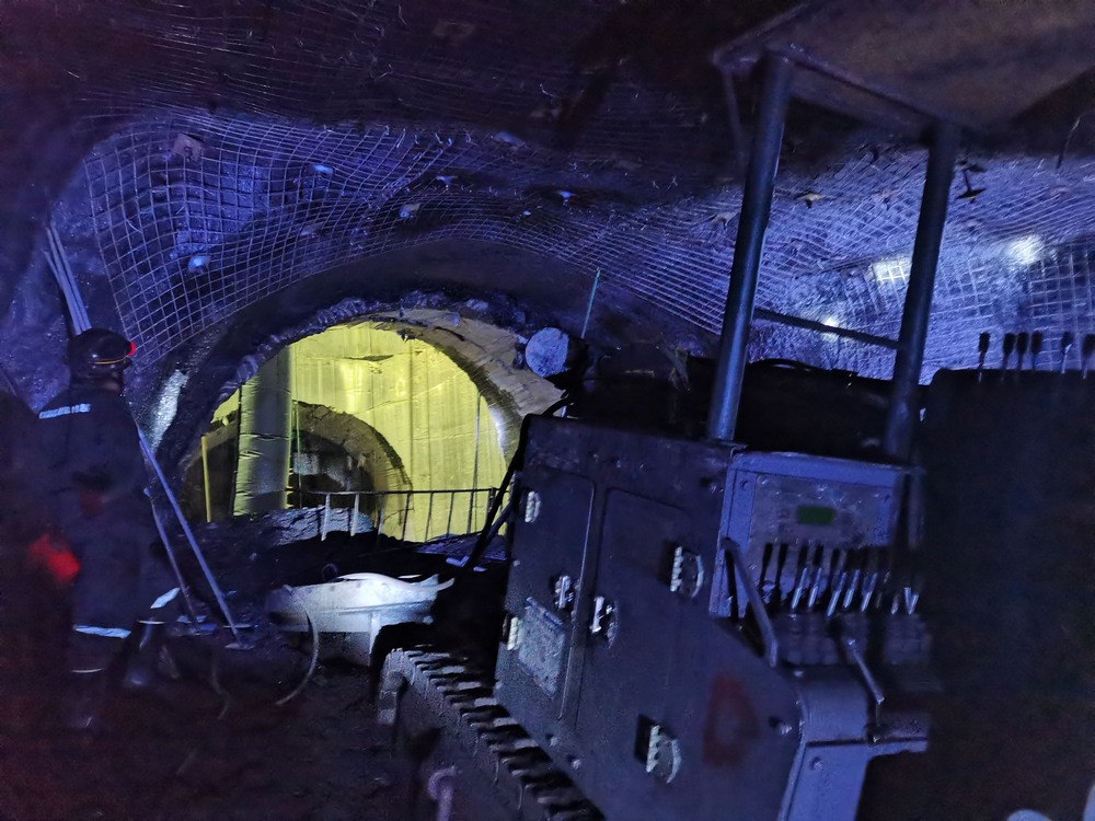  捷报！陕煤建设矿建二公司郭家滩项目部关键工程安全顺利贯通