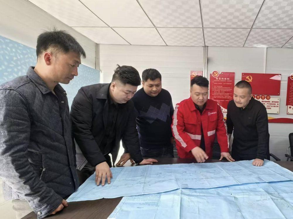 陕煤建设机电安装公司关中党支部：党员先锋打头阵 四季度攻坚显担当
