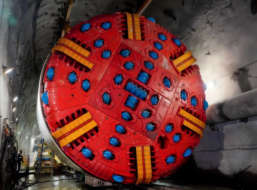 陕煤建设煤矿运营服务分公司：直径7.13米TBM掘进机及全套系统带载联合试运转成功