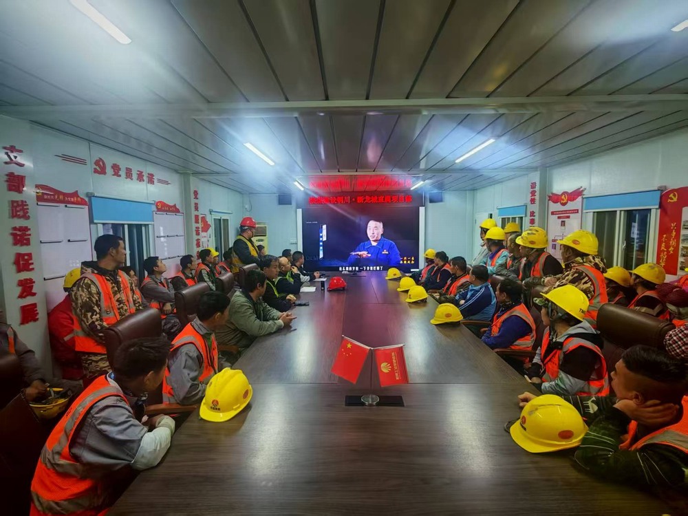 陕煤建设新龙城直属项目部：攻坚冲刺正当时?提质增效显担当