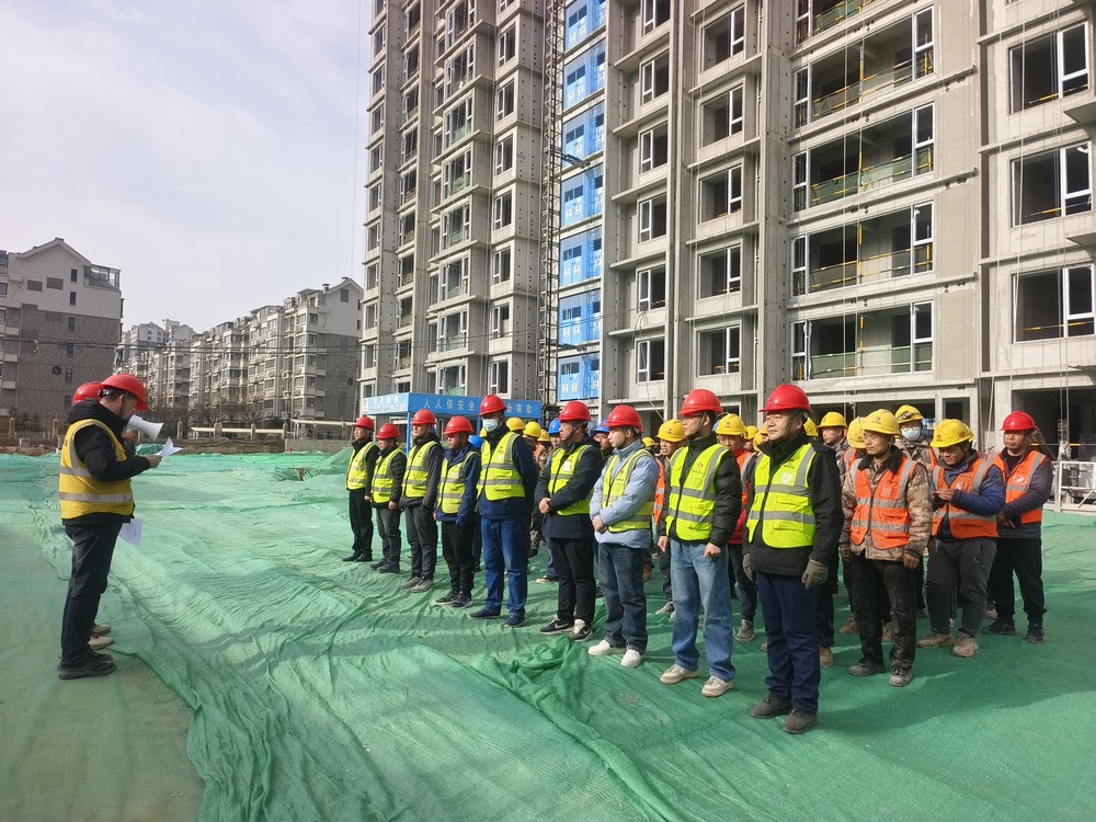 陕煤建设新龙城直属项目部：党建“红”助推项目高质量建设