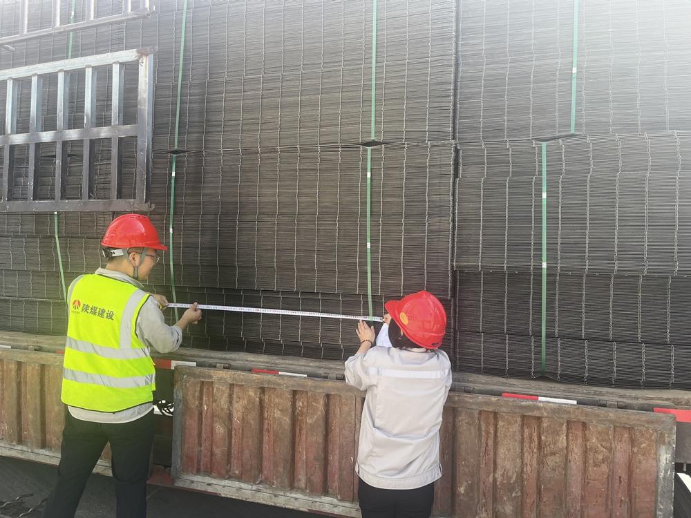 陕煤建设铜煤公司第五项目部党支部:党建赋能强引领 红色引擎铸精品